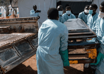 Cruz Vermelha diz que epidemia de Ebola no Congo ainda não atingiu pico e pode durar um ano