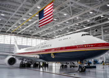 EUA apresentam novo Air Force One, presente do Catar a Trump