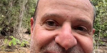 Antes de correr, Rubens Barrichello faz visita a Chapada dos Guimarães