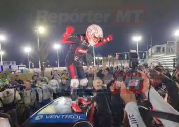 "A vitória mais difícil que eu tive", diz Nelsinho Piquet, vencedor da 5ª etapa da Stock Car em Cuiabá