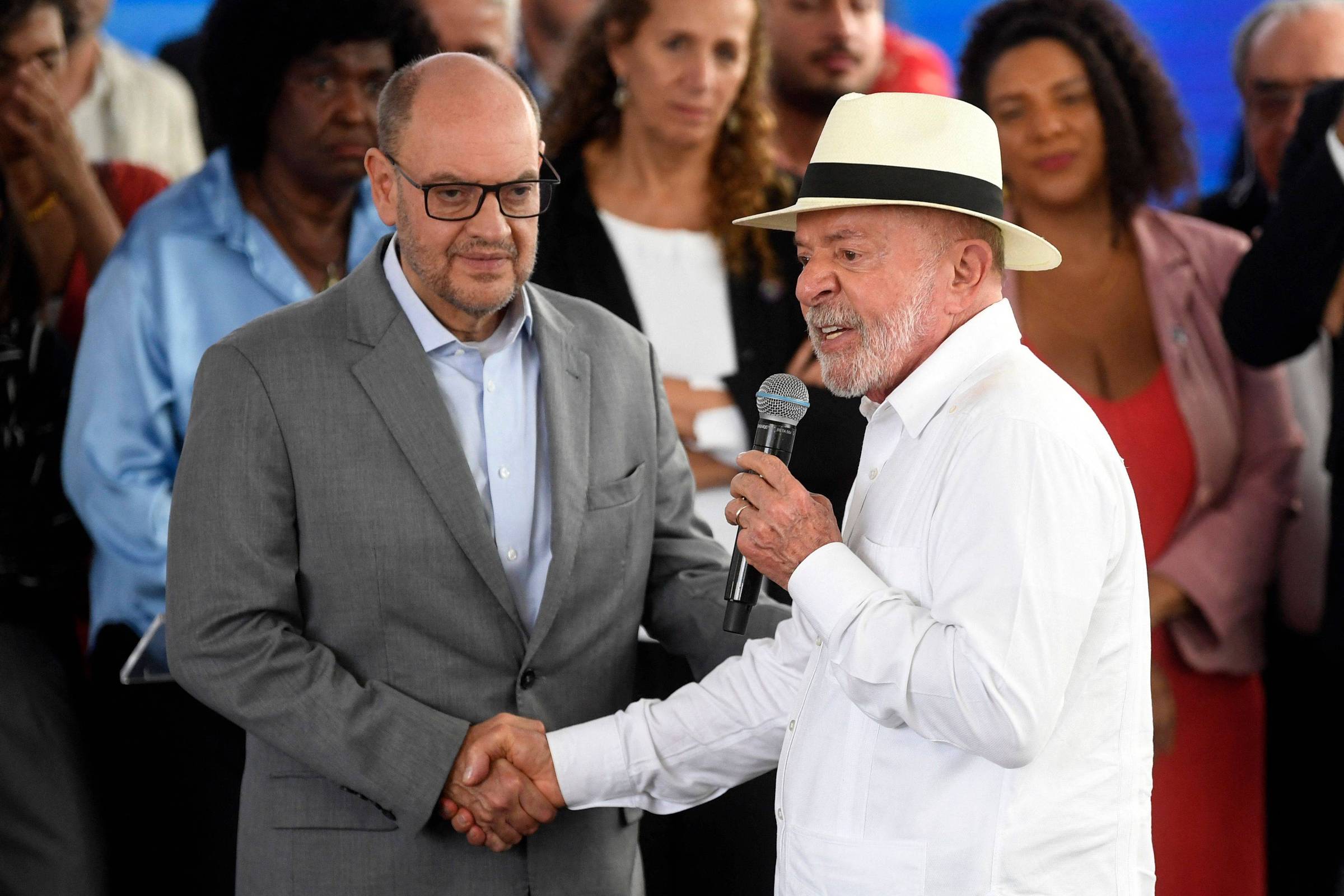 RJ adere a programa de renegociação de dívida com a União, tentando aliviar situação fiscal