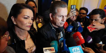 No lançamento ao Senado, Mauro Mendes cita caso Vorcaro e avisa: "Bando de adversários tenta tramar"
