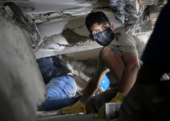Cresce frustração com demora dos resgates na Venezuela: 'Há edifícios onde não foi removida sequer uma única pedra'