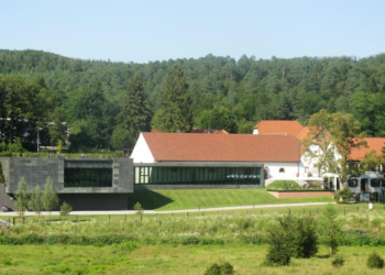 Museu Lalique sofre assalto e fecha temporariamente para investigações na França