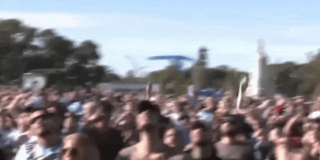 VÍDEO mostra torcida argentina em Buenos Aires no momento exato do gol da virada
