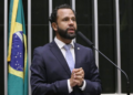 A esquerda encontra mais um inimigo imaginário: o “racismo científico”