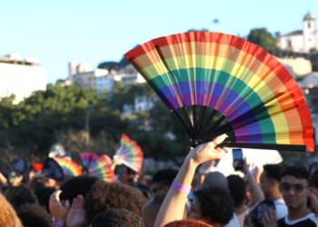 Grupo evangélico ligado ao movimento LGBT quer influenciar eleições