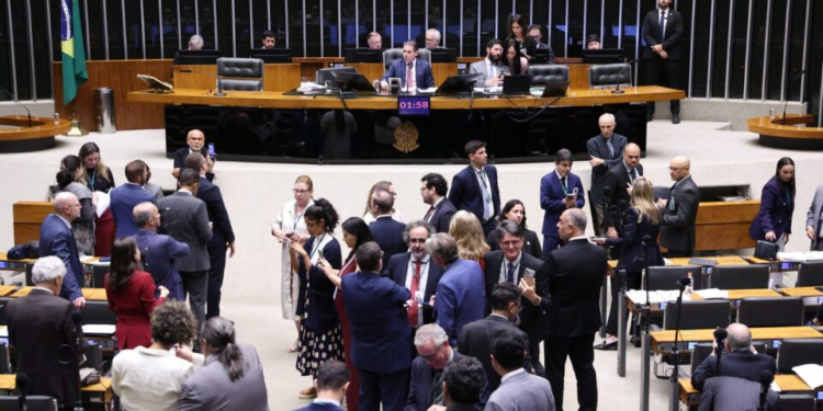 PL da Misoginia traz riscos de perseguição política e insegurança jurídica