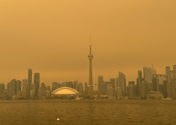 'É como fumar cigarro o dia todo': fumaça de incêndios florestais afeta Nova York, Chicago e outras regiões do Canadá e dos EUA
