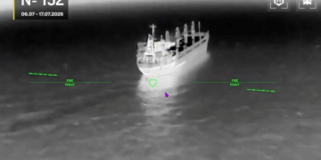 Ucrânia diz ter atingido três petroleiros russos no Mar Negro e depósitos de petróleo em Stravopol