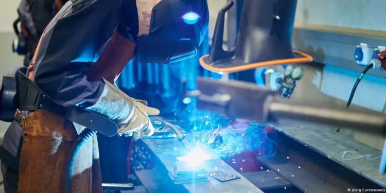 Falta de emprego entre jovens vira desafio global