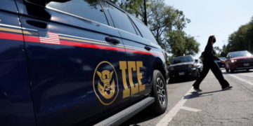 ICE começa operação contra imigrantes em Nova York, diz emissora