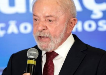 Lula diz não ser 'louco' para brigar com EUA e China; Alckmin critica Milei