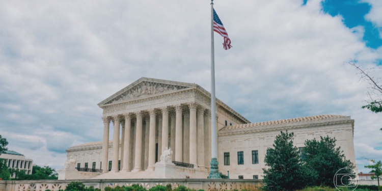 Apenas um terço dos americanos aprova o trabalho da Suprema Corte dos EUA