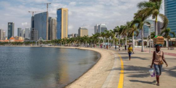 Cimeira em Angola promoveu emancipação das mulheres na aviação global