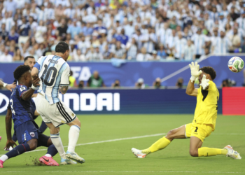 Resumo do dia: Argentina é levada ao limite por Cabo Verde na Copa; Egito e Colômbia também passam