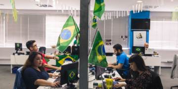 Copa do Mundo: o que acontece se o trabalhador abandonar o posto para assistir ao jogo? Veja o que diz a lei