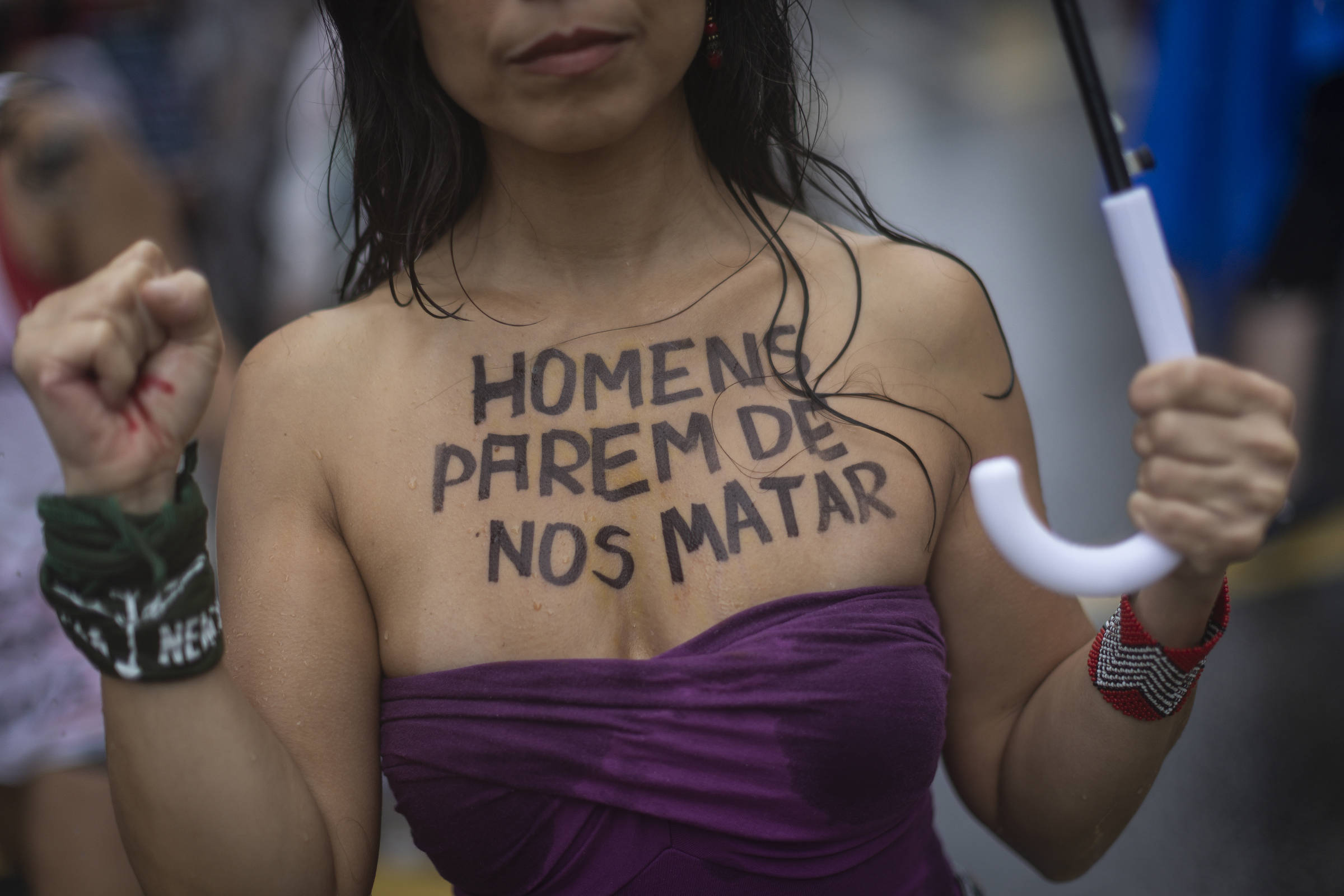 Comissão da Câmara aperta Lei Maria da Penha e prevê 24h para juiz analisar violação à medida protetiva
