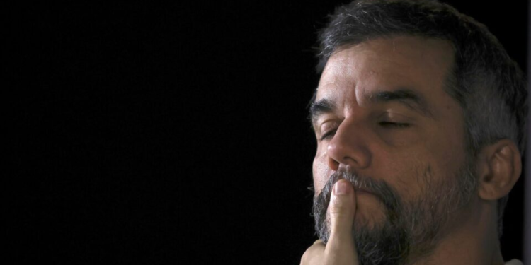 Falas de Wagner Moura e Nando Reis mostram a crise do “wokismo”