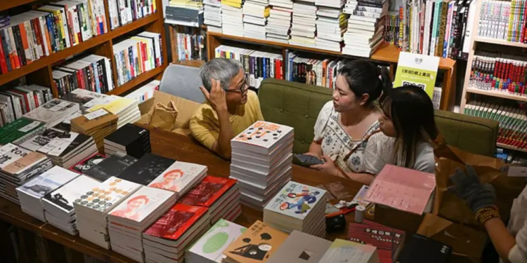 As livrarias independentes que estão sendo fechadas pelo governo da China