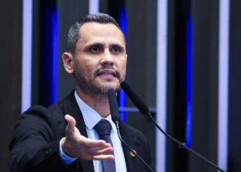 Sakamoto: Cleitinho descobre que candidatura não se faz de olhos bonitos