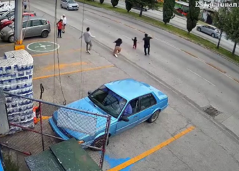 VÍDEO: Homem se joga em avenida e salva criança de ser atropelada no México