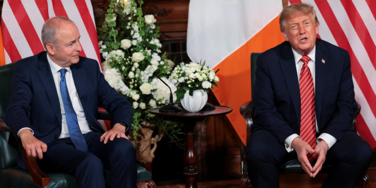 Em Dublin, Trump provoca governo do Reino Unido e diz que unificação da Irlanda 'vai acontecer eventualmente'