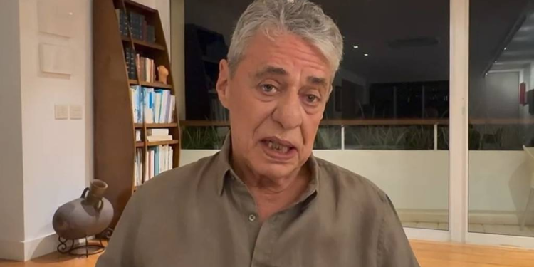 Chico Buarque pede voto em candidatos lançados pelo MST em vídeo