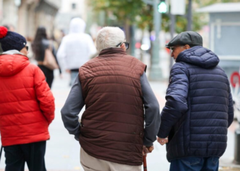 A queda da natalidade na Europa ameaça a economia e a democracia