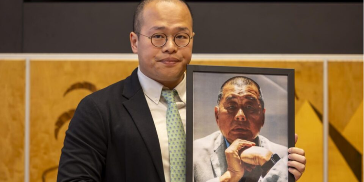 Família de cristão preso pelo regime chinês apela ao Congresso dos EUA