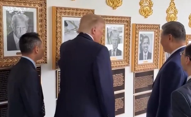 Casa Branca divulga VÍDEO de Trump mostrando foto de caneta colocada por ele no lugar de retrato de Joe Biden