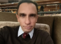 Rússia prende cientista político por tráfico de drogas após posts com análises das eleições