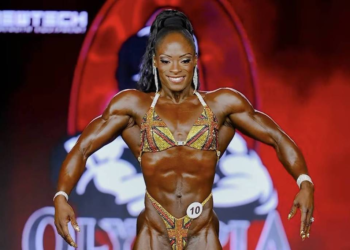 Mister Olympia 2026: Michelle Fredua-Mensah vence a categoria Fitness