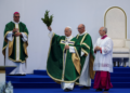 Papa Leão XIII pede que Igreja reconheça falhas antes de ouvir vítimas de abuso na França