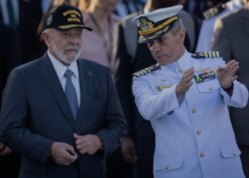 Governo Lula admite risco de aporte em estatal militar, e lista de empresas em dificuldade sobe a 12