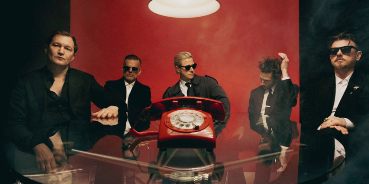 Interpol apresenta novas sonoridades em disco que marca os 25 anos da banda