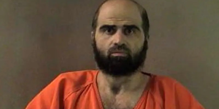 Ex-militar é 'maníaco' e 'merece' ser executado por fuzilamento, diz Trump; EUA planejam transmitir ao vivo