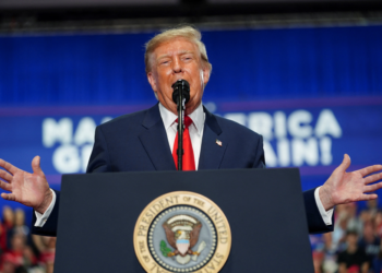 Trump critica Noruega por ter ficado sem Nobel da Paz: 'Não vamos esquecer'