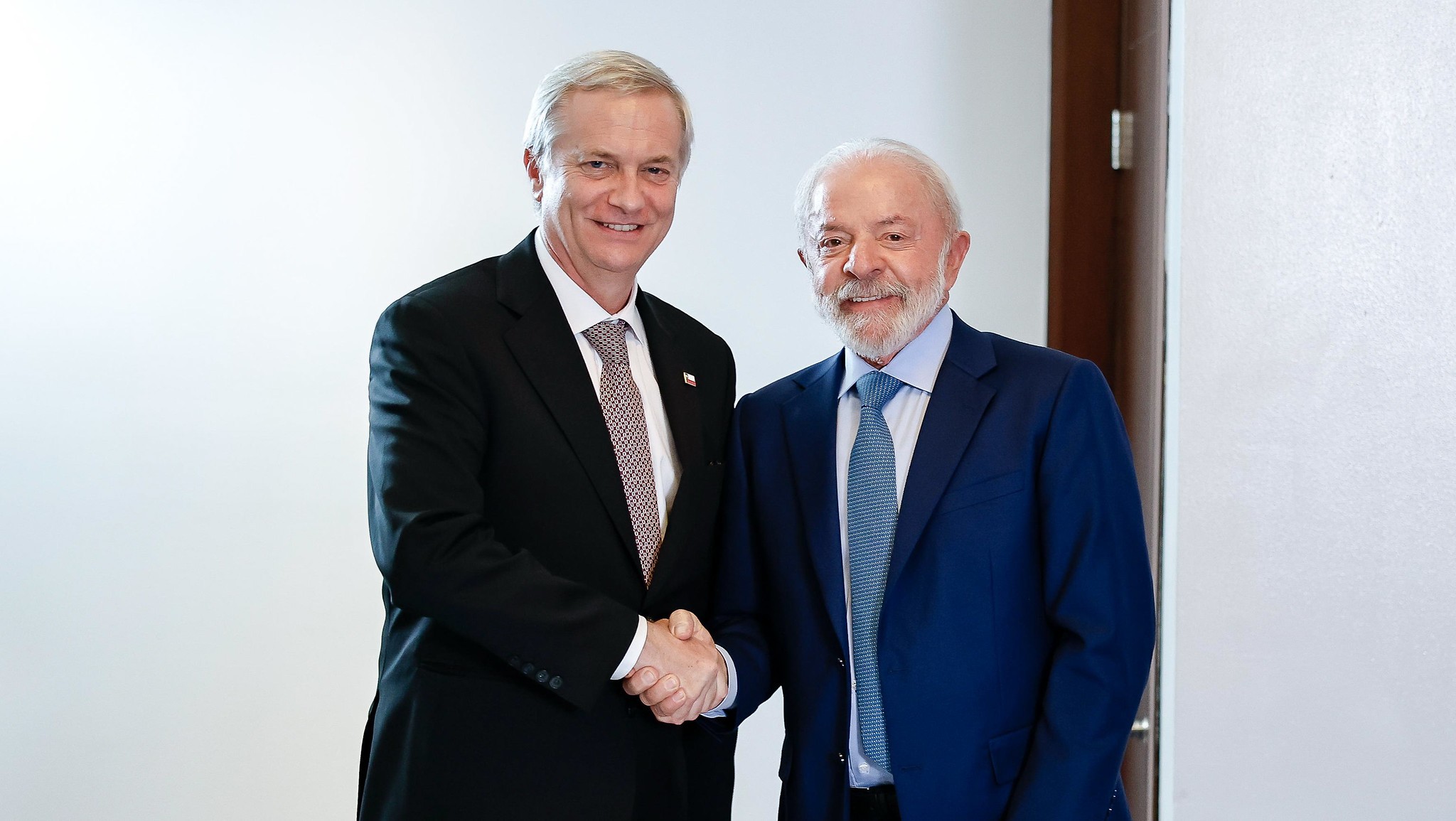 Peru, Chile, Equador, Bolívia, Paraguai: líderes da direita parabenizam Lula, que contrariou a 'onda azul' na América Latina
