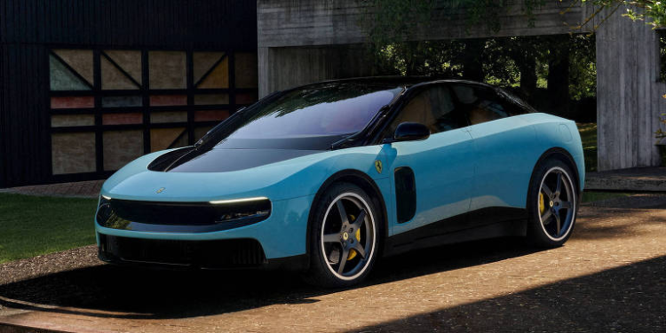 Mercado de carros de luxo ainda divide apostas entre modelos elétricos, híbridos e a gasolina