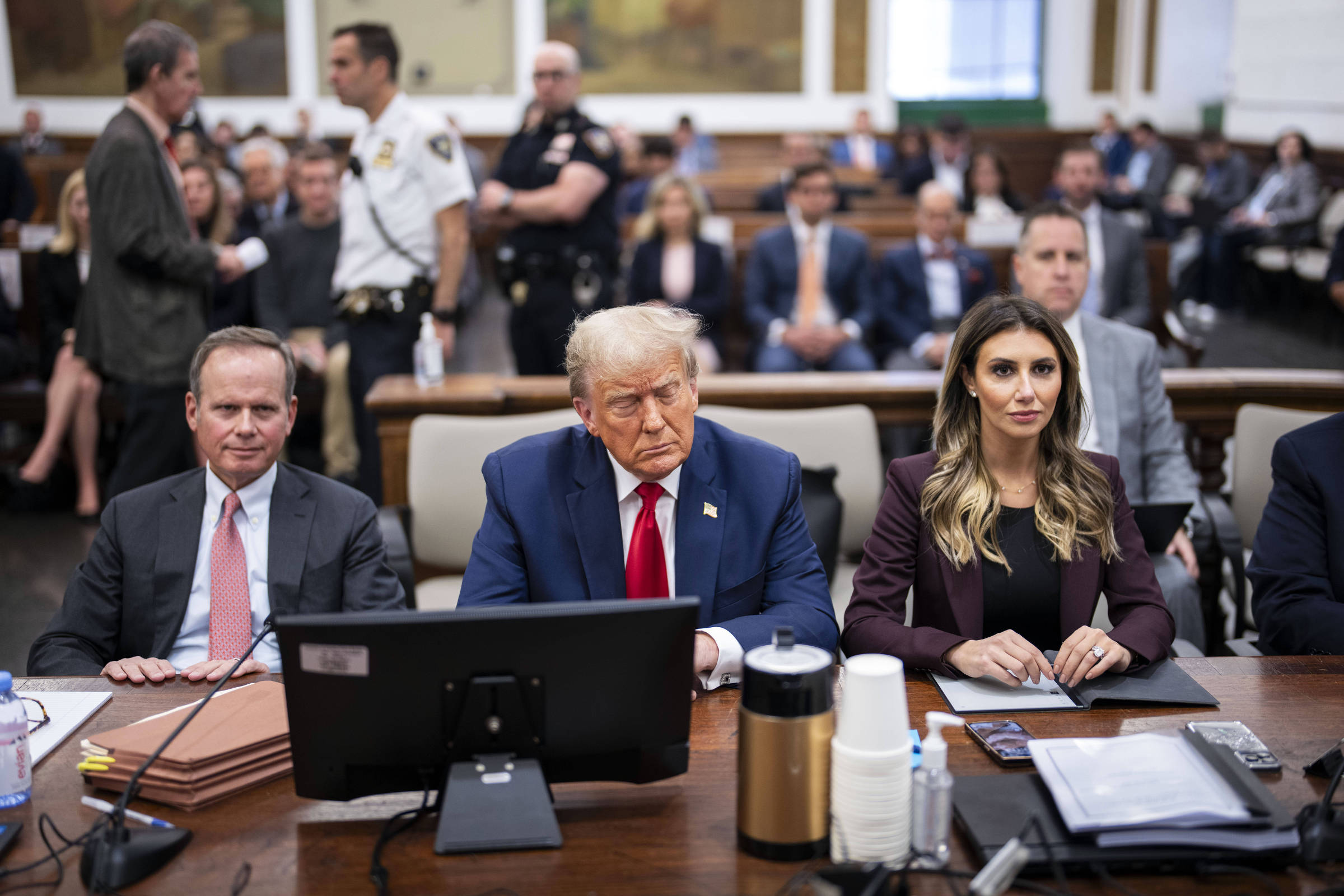 Bilionário venezuelano consegue indulto nos EUA após contratar ex-advogada de Trump